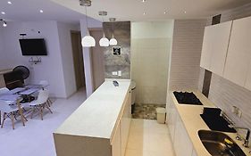 Apartamento Cerca Al Rio Guatapuri Con Vista Panoramica